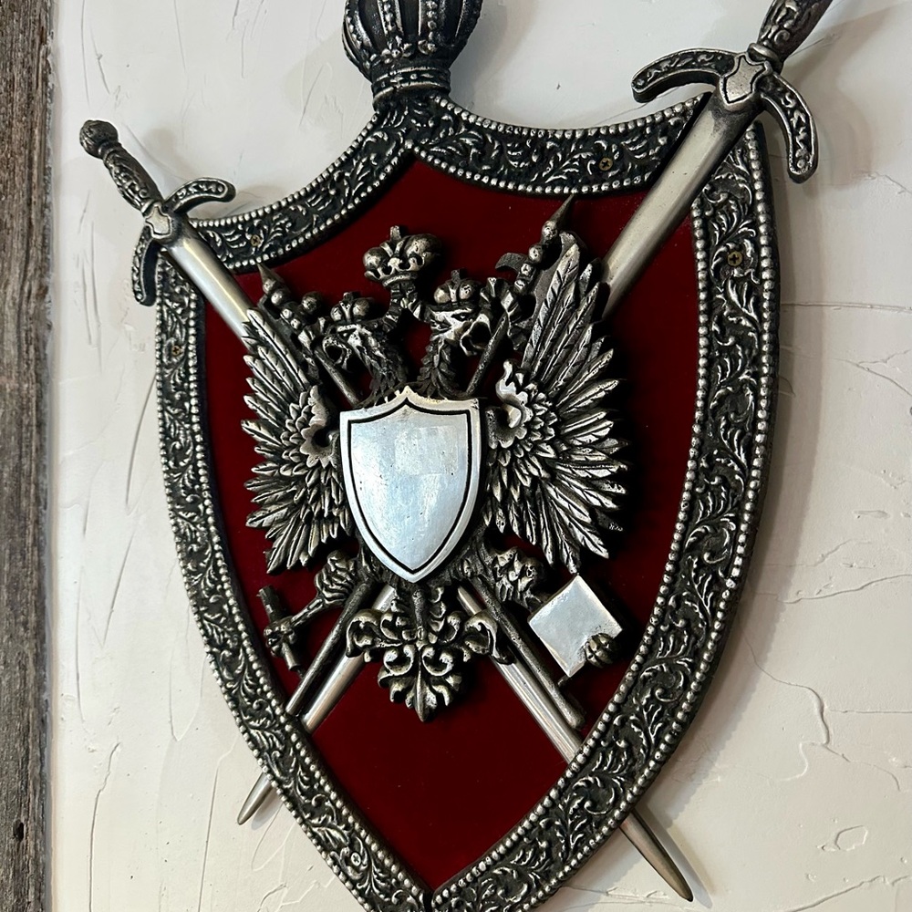 Midevil/Gothic Metal Wall Shield